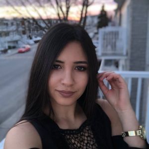 Meet your Posher, Sarah